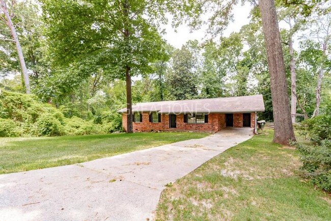 Building Photo - 516 Arrowhead Trail
