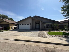 Building Photo - 1040 N Sumter Ct