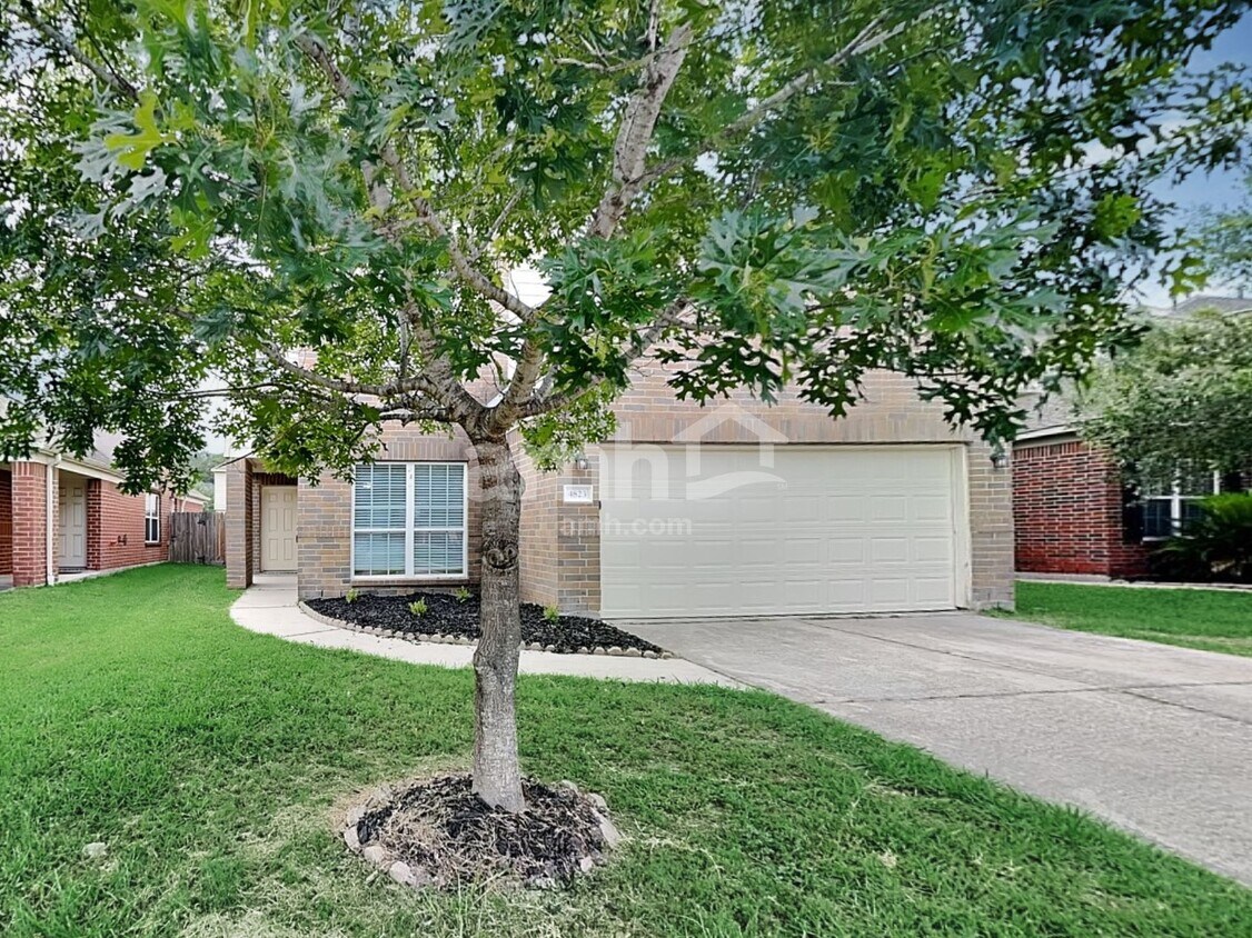 Foto principal - 4823 Dappled Grove Trl