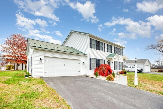 Building Photo - 125 Fieldstone Dr