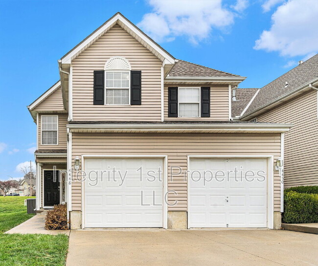 Building Photo - 4448 NE 83rd Terrace