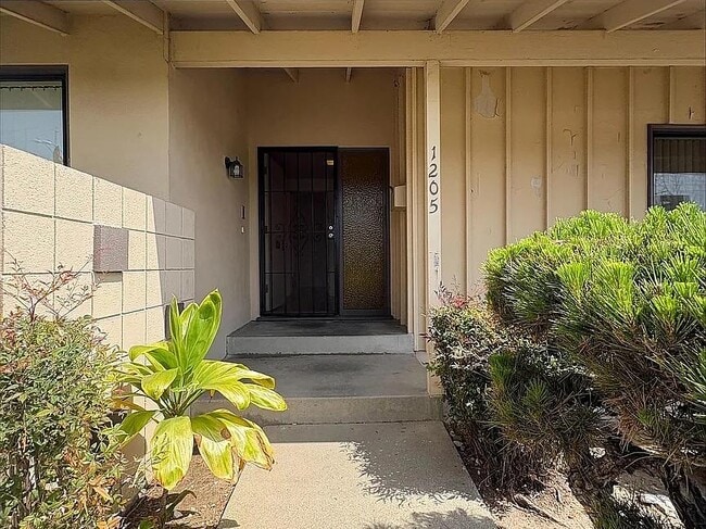 Photo - 1205 W Cassidy St House