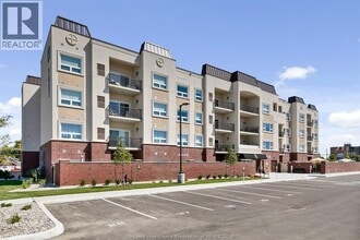 Building Photo - 7887 Edgar St