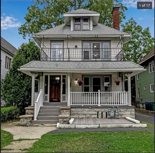 Building Photo - 491 Crescent Ave