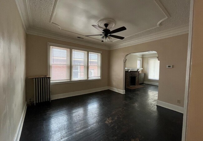 Foto del edificio - 16211 Fairfield St