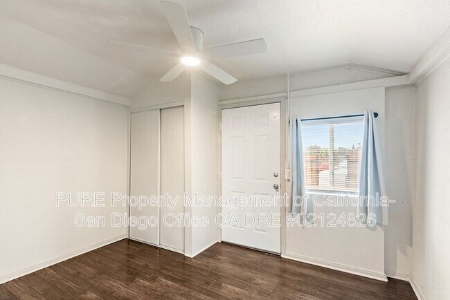 Foto del edificio - 3219 1/2 L St