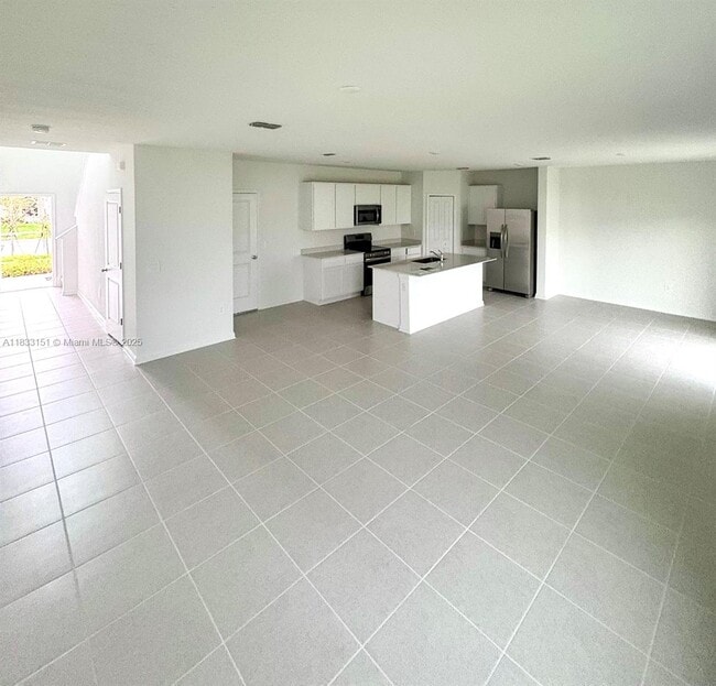 Building Photo - 3514 Kimbrough Dr