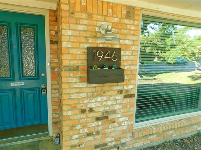 Building Photo - 1946 Kensington Dr