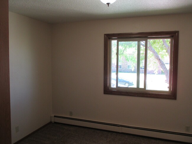 Bedroom - Brittany Apartments