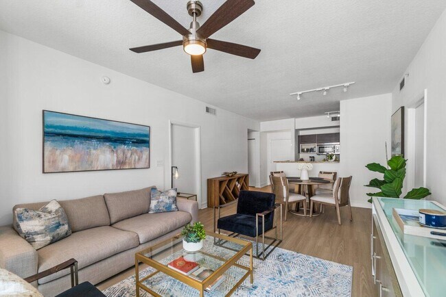 Building Photo - 550 Okeechobee Blvd