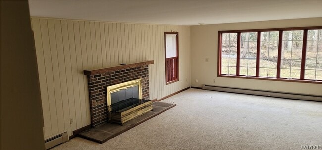 Foto del edificio - 1028 E Main St