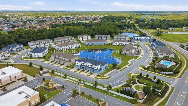 Foto del edificio - 865 Spring Palms Lp