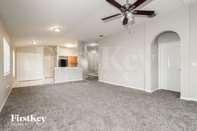 Building Photo - 4406 Country Hills Blvd