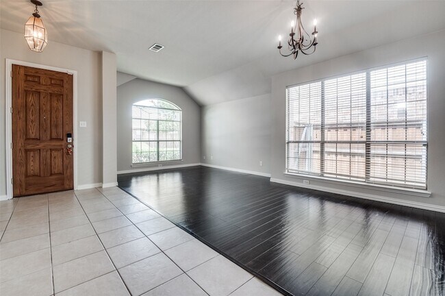 Photo - 2767 Waterway Dr House