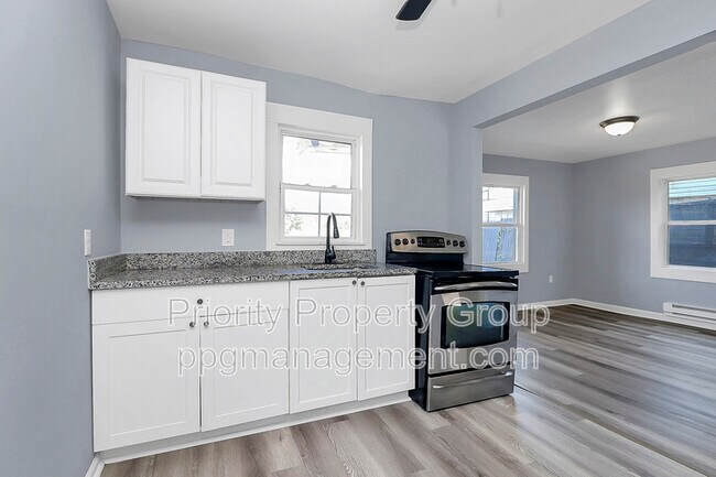 Foto del edificio - 1104 1/2 Linwood Road