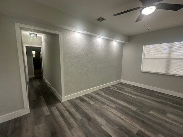 Foto del edificio - 2-Bed /1 Bath in North Miami Beach