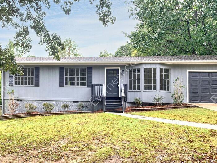 Foto principal - 5935 Shane Cir