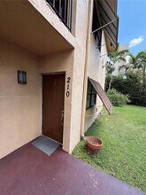Building Photo - 6854 NW 173rd Dr