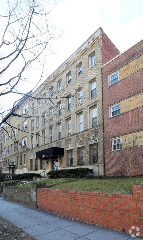 Foto del edificio - 3624 Connecticut Ave NW