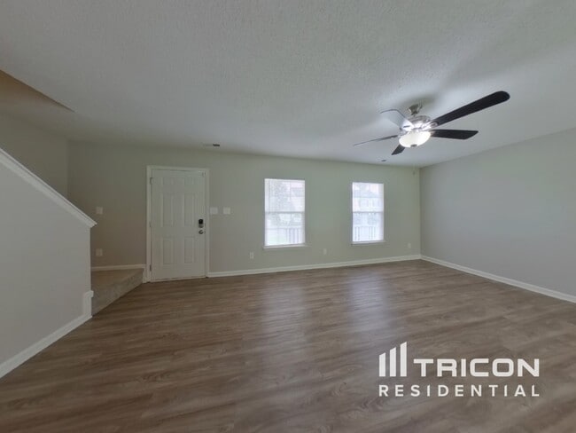 Foto del edificio - 10520 Katie Creek Ct