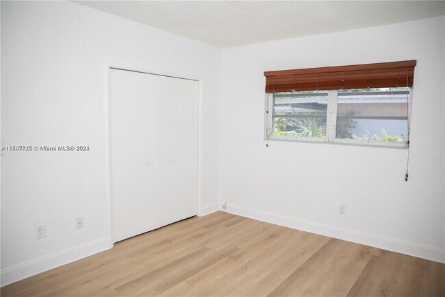 Building Photo - 8261 SW 142nd St # 0