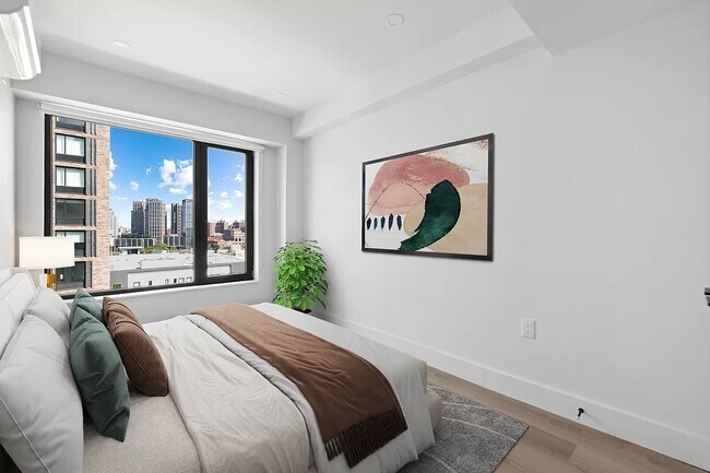 Foto del edificio - 215 East 124th Street