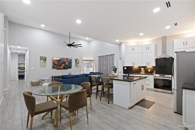 Foto del edificio - 16 Isabella Grace St