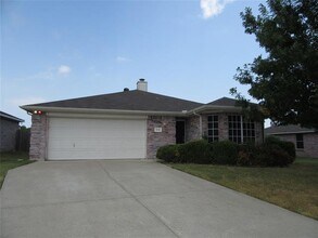 Building Photo - 319 Lake Wichita Dr