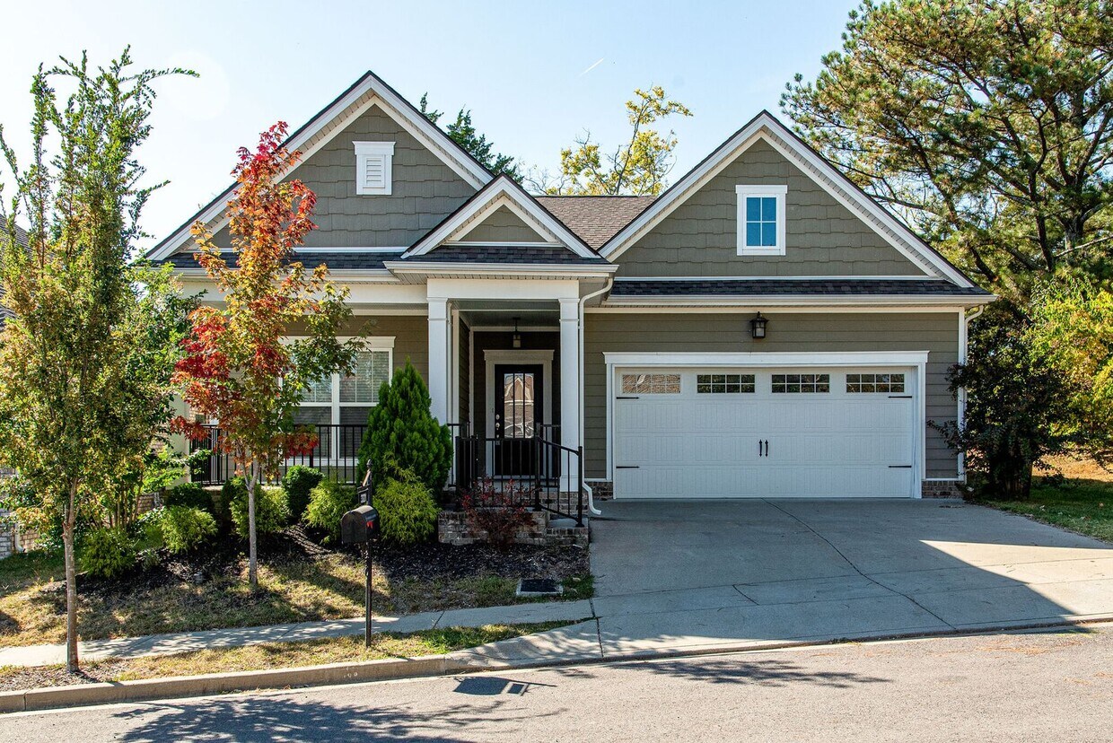 Primary Photo - **RARE, WELL-APPOINTED, ONE-LEVEL HOME WIT...