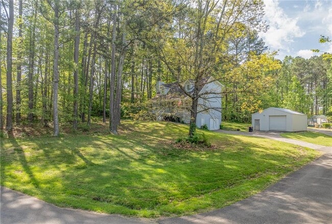 Building Photo - 169 Deer Chase Dr
