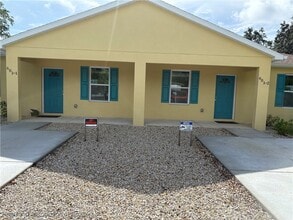 Building Photo - 601 S Lotela Ave