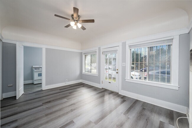 Foto del edificio - Cute 1 Bed 1 Bath next to Balboa Park