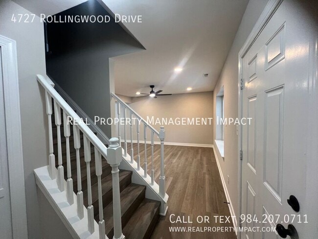 Building Photo - 4727 Rollingwood Dr