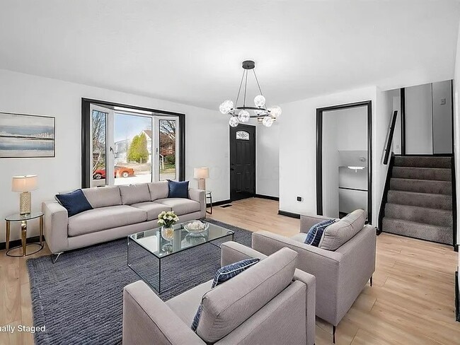 Foto del edificio - 5999 Parkglen Rd