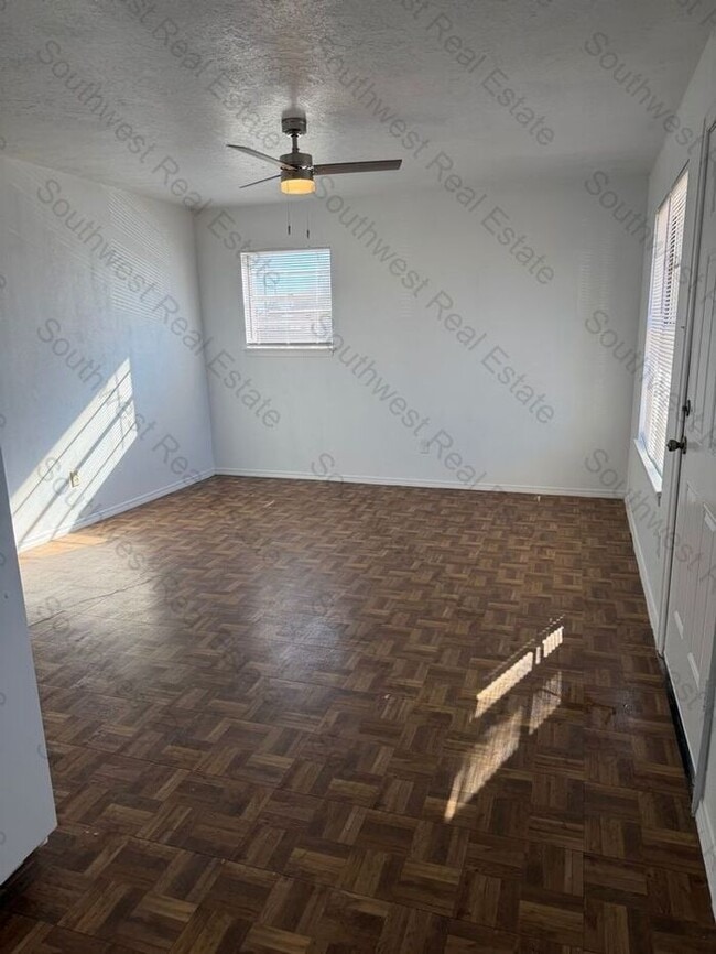 Foto del edificio - Duplex in Texico, NM