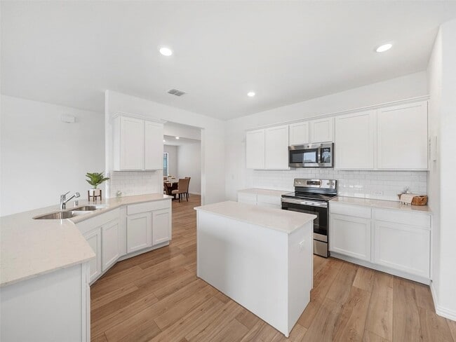 Building Photo - 11417 Aspen Meadows Ct