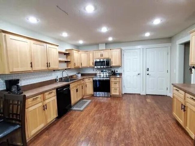 Foto del edificio - Beautiful 3 bedroom 2 bath Orofino house -...