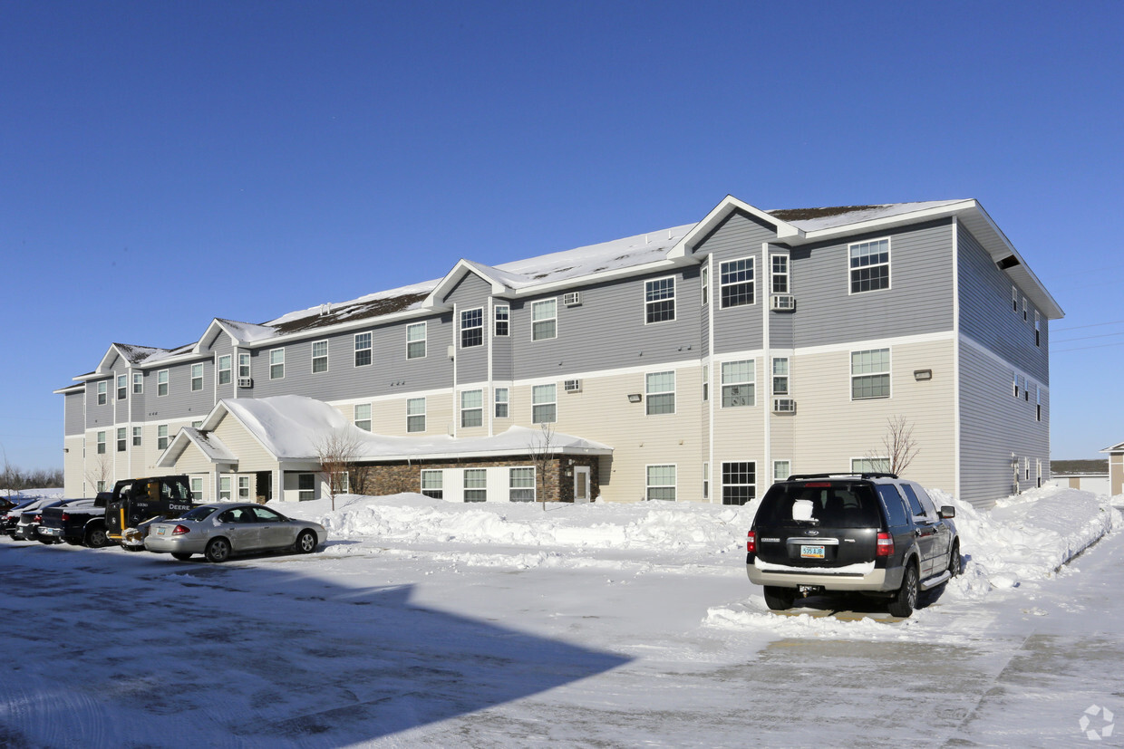 Primary Photo - Nordic Hills Apartments