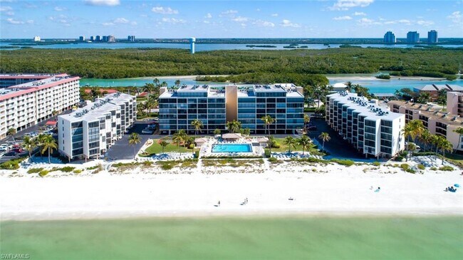 Foto del edificio - 25820 Hickory Blvd