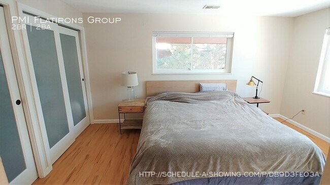Building Photo - Upgraded Quiet Condominium