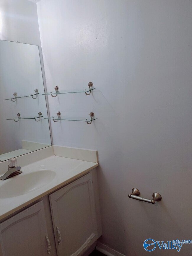 1302 Julia St NW, Huntsville, AL 35816 Townhome Rentals in Huntsville