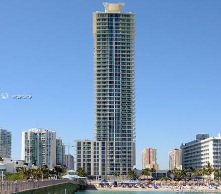 Building Photo - 16699 Collins Ave