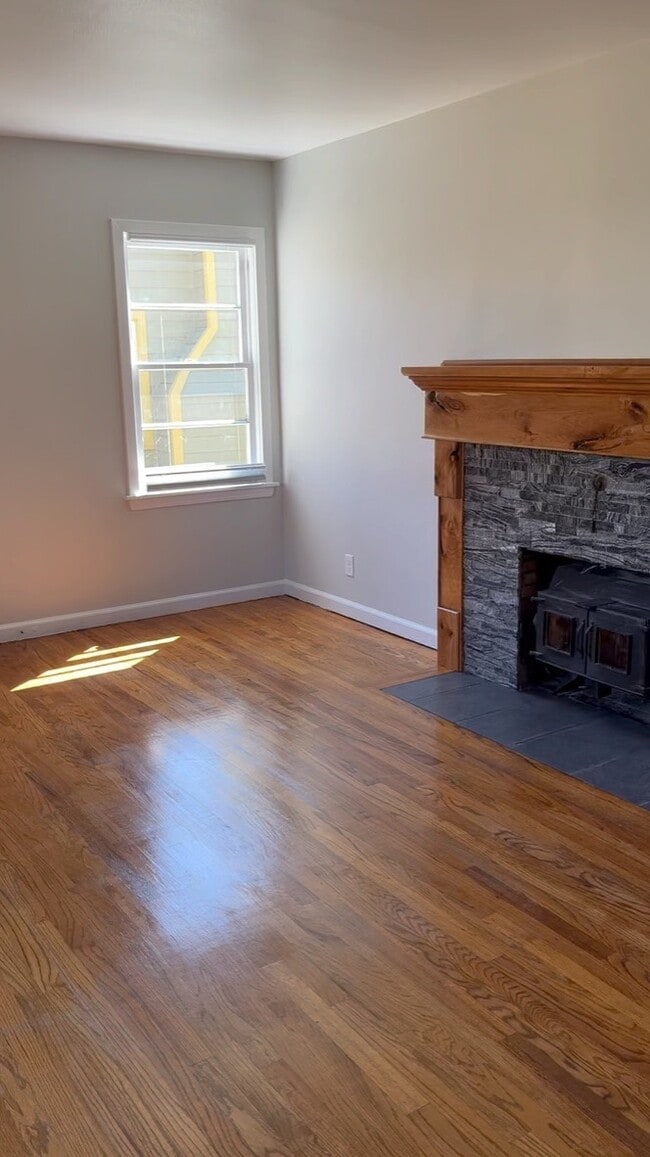 Building Photo - 1764 N Eldorado Ave