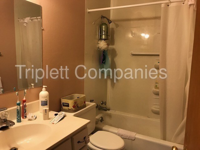 Foto del edificio - 1709 Duff Avenue, Available August 6th!