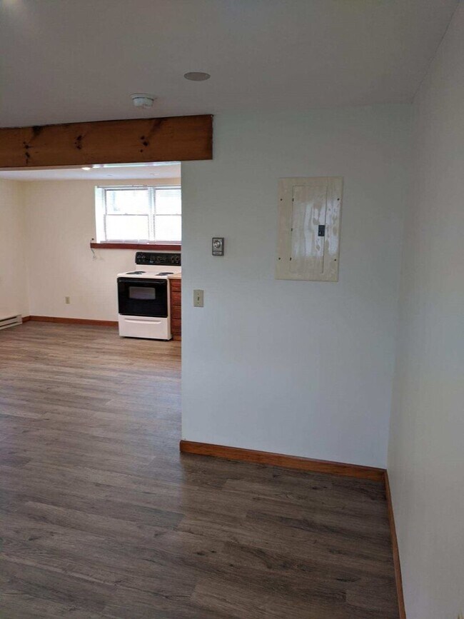 Foto del edificio - 4250 E Lake Rd