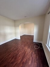 Building Photo - 1022 Hertel Ave