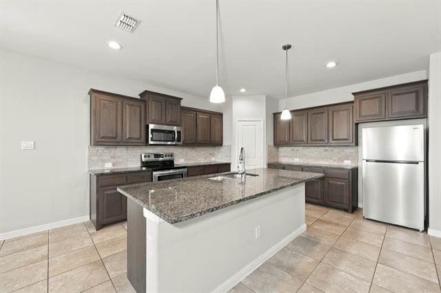 Building Photo - 2614 Lavender Ln
