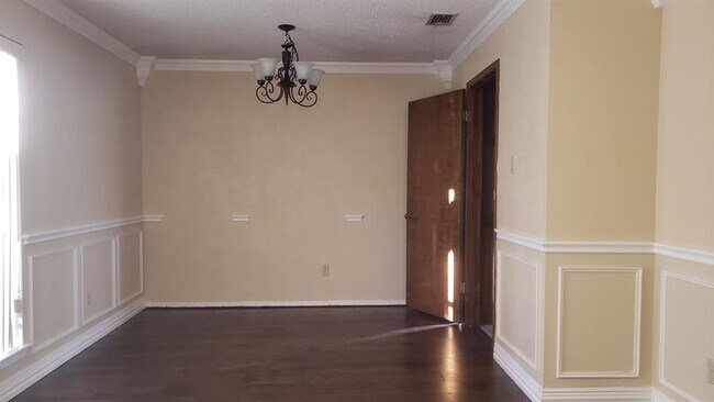 Foto del edificio - 2216 Hurstview Dr