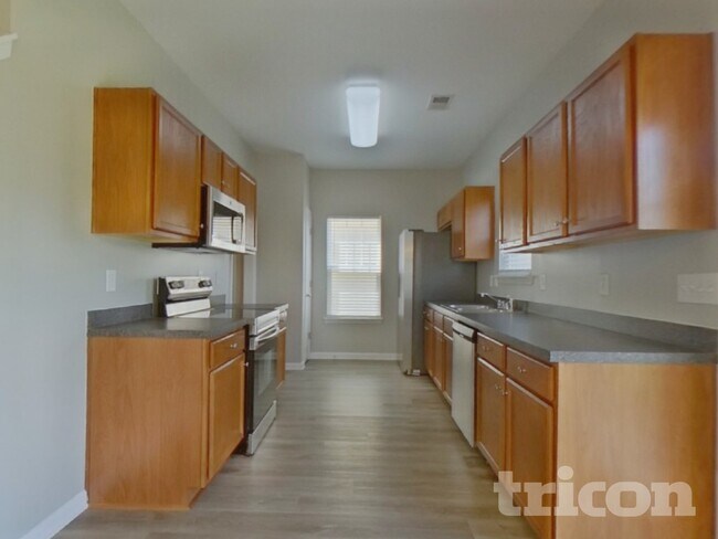 Building Photo - 303 Stonewood Crossing Dr