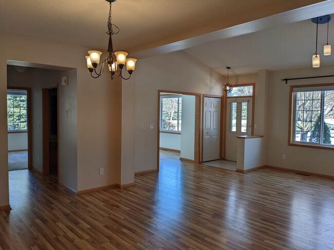 Living and dining room - 5851 Prairie Ridge Dr